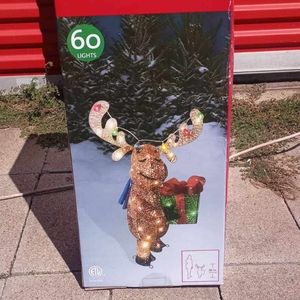 36" Light Up Moose w/ Gift Box Christmas Home Yard Art Decoration LED Xmas